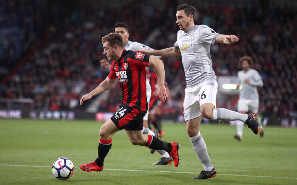 更加精彩纷 更加精彩纷